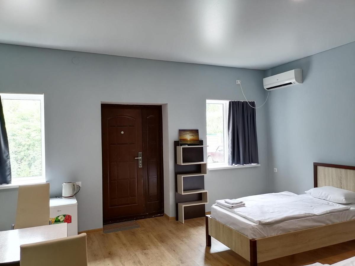 Mini-Hotel Abazgaa Gagra Bagian luar foto